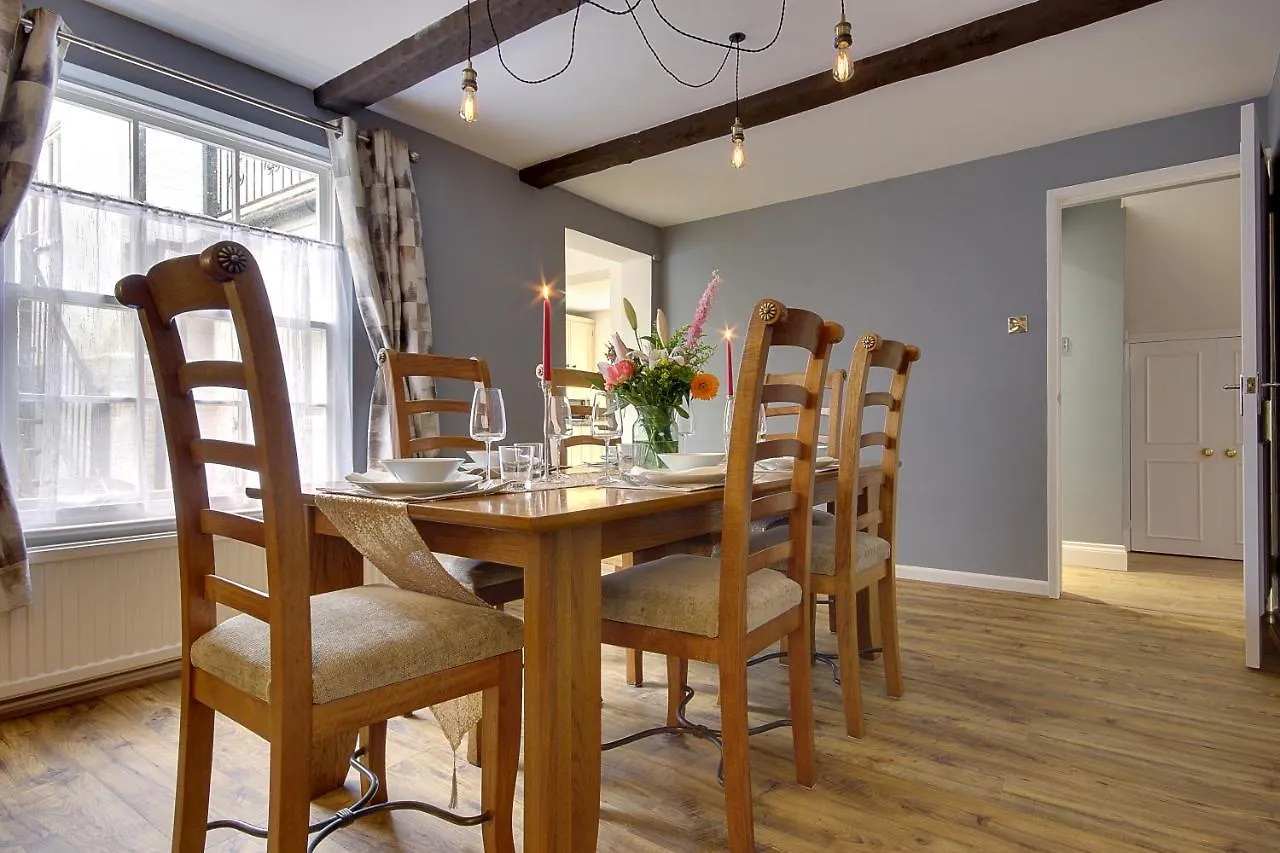 Holiday home 10 Westgate Street Southampton Villa